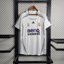 Camisa Retrô Real Madrid Home 06/07