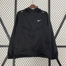 Corta-Vento NIke Sportswear - Black Edition